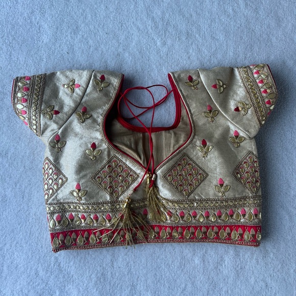 Indian NWOT designer blouse for saree or lehnga. - Picture 5 of 5